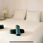 House Private Heated Pool Amazing View On Golf Ocean 3 Bedrooms 3 Bathrooms 6 To 8 Adults 3-17 Years Old Children Being Considered Adults And In Addition 0-2 Years Old Children Are Welcome For Free Casa de Férias