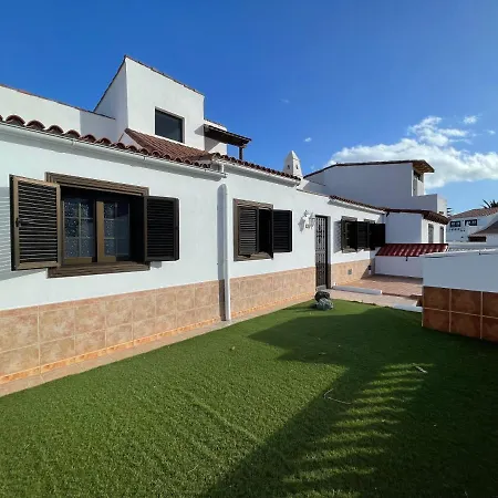 House Private Heated Pool Amazing View On Golf Ocean 3 Bedrooms 3 Bathrooms 6 To 8 Adults 3-17 Years Old Children Being Considered Adults And In Addition 0-2 Years Old Children Are Welcome For Free *