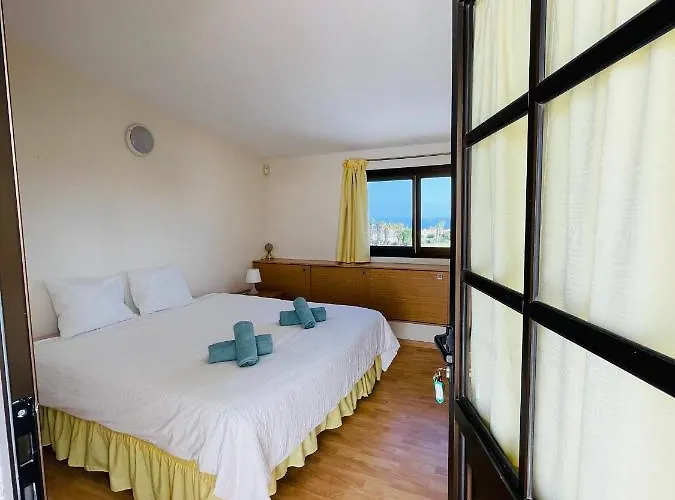 House Private Heated Pool Amazing View On Golf Ocean 3 Bedrooms 3 Bathrooms 6 To 8 Adults 3-17 Years Old Children Being Considered Adults And In Addition 0-2 Years Old Children Are Welcome For Free סן מיגל דה אבונה